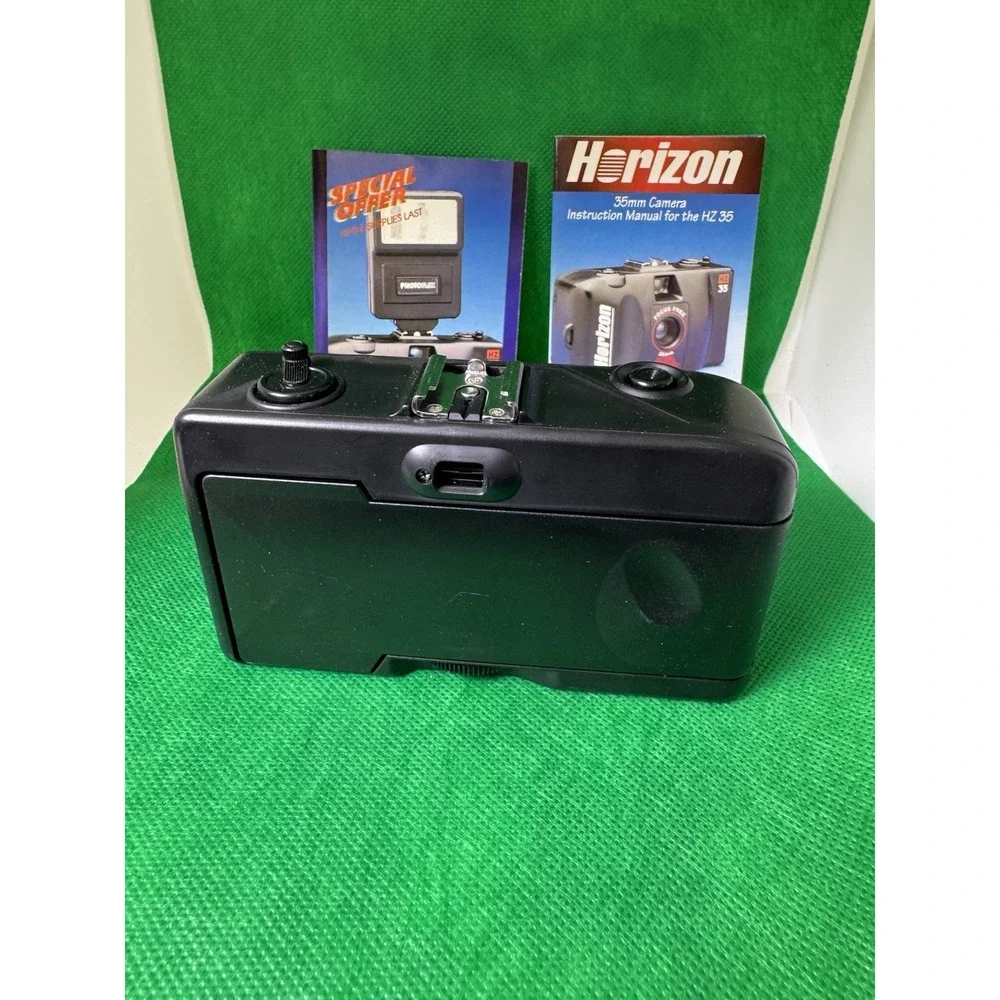 Horizon HZ35‎ Camera Uses 35mm Film Complete w Instruction Book & Box Untested